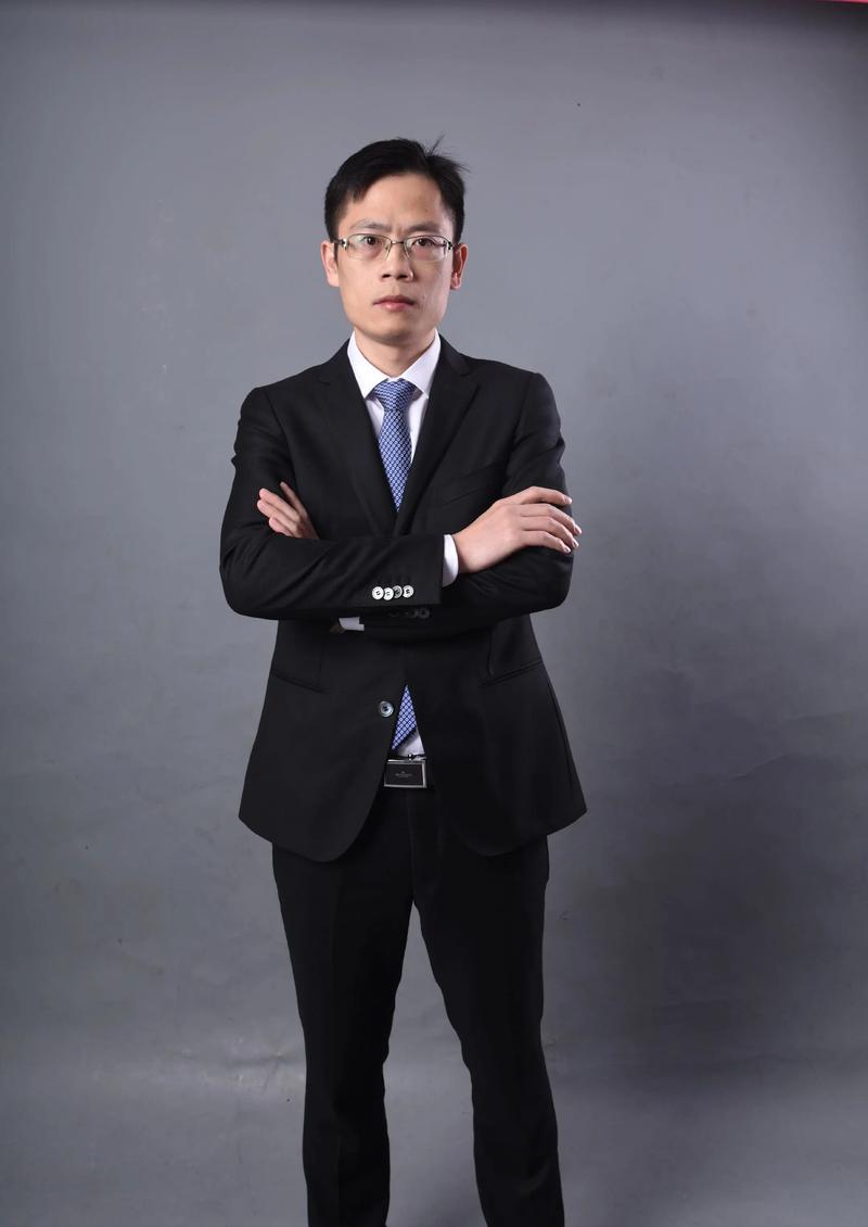 沈书言 插画与概念设计总监